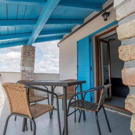 Apartman Rocky Petrovija ภายนอก รูปภาพ